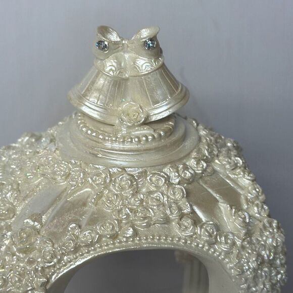 Victorian Style Unity Candle and Wedding Cake Topper - Picture 8 of 9